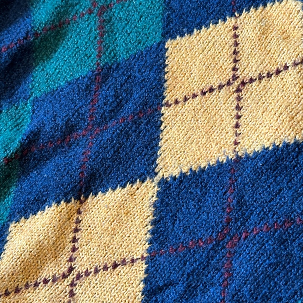 American Eagle Knit Motif Sweater - Picture 3 of 6